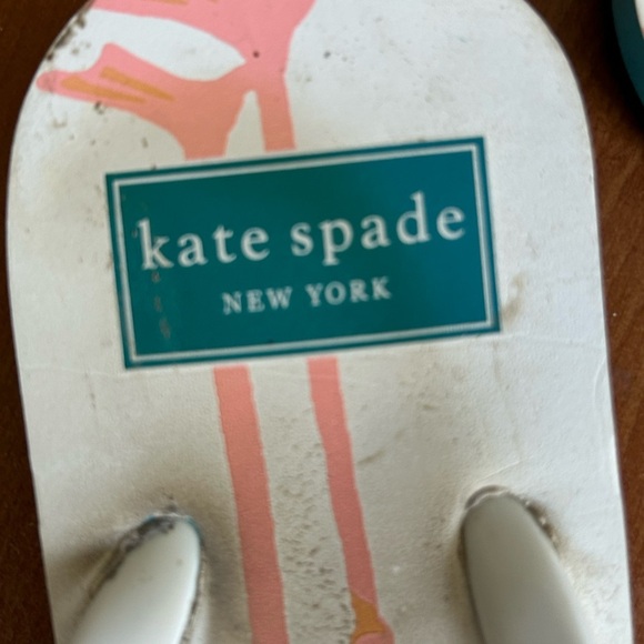 Kate Spade Flamingo Flip Flops - White Bow Spade Logo - Picture 6 of 7